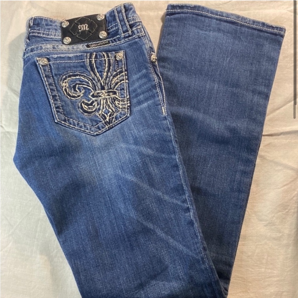 Miss Me Embroidered Embellished Boot
Cut Jeans Sz 29 - Picture 4 of 4